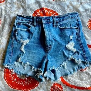 Abercrombie & fitch high-rise cut-off shorts.